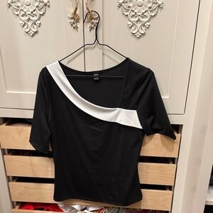SHEIN Black and White Asymmetrical Blouse